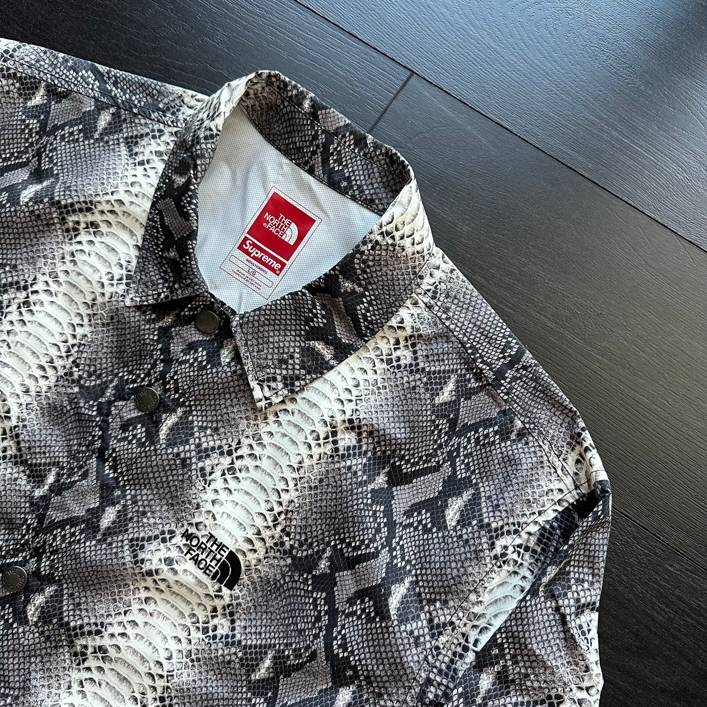 Supreme/The North Face Snakeskin Taped Seam Coaches Jacket