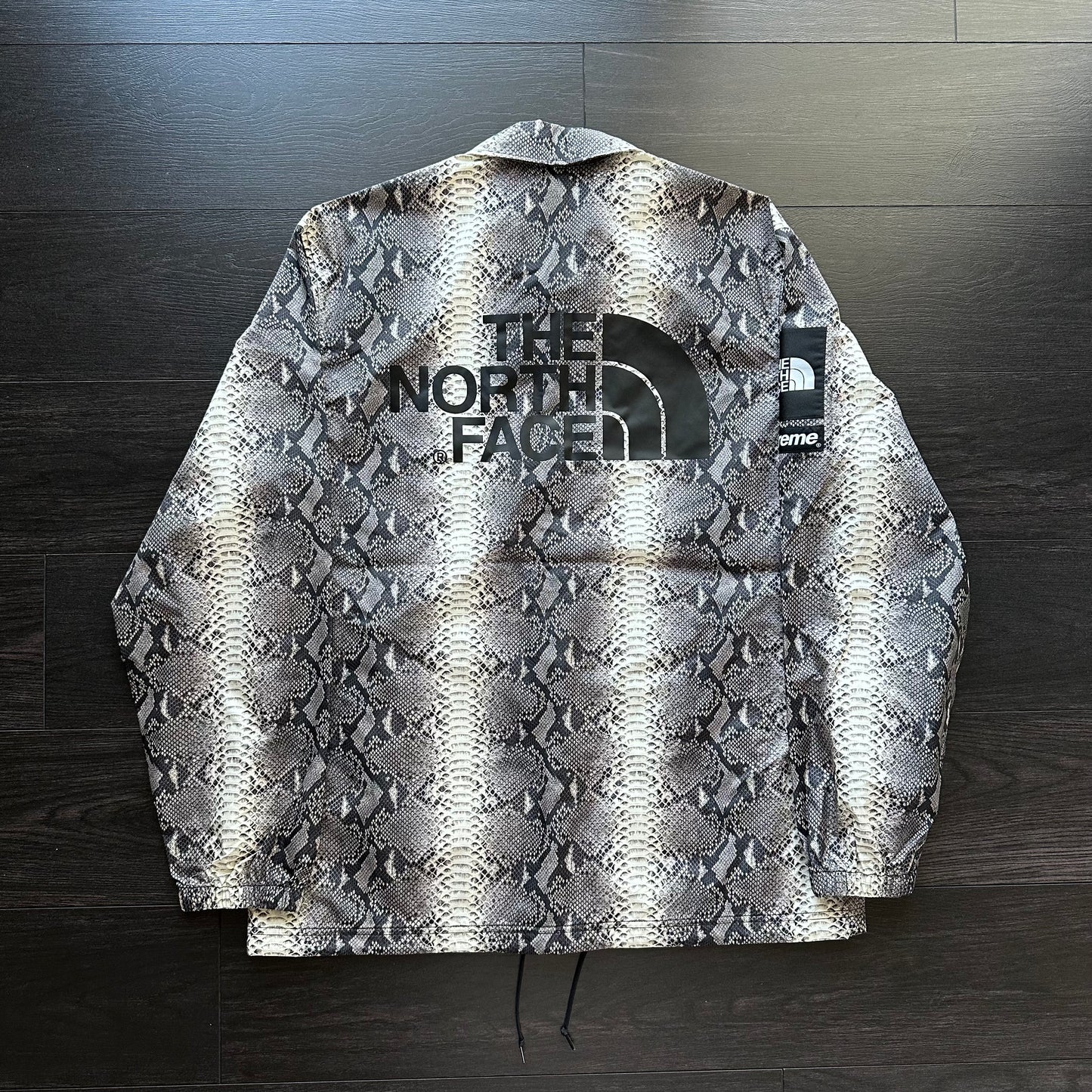 Supreme/The North Face Snakeskin Taped Seam Coaches Jacket